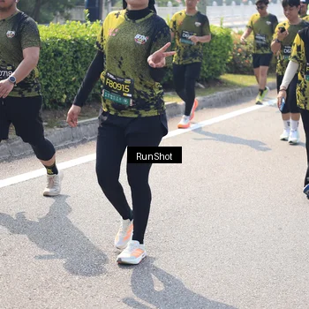 Runner Photo 6940186