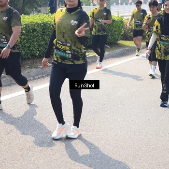 Runner Photo 6940191