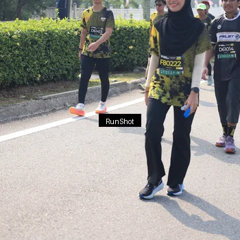 Runner Photo 6940205