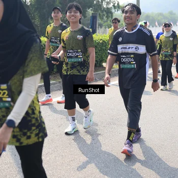 Runner Photo 6940210