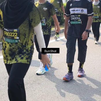 Runner Photo 6940214