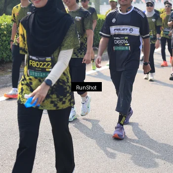 Runner Photo 6940219