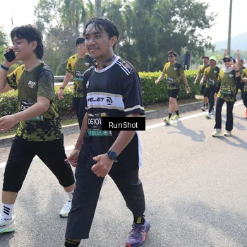 Runner Photo 6940232