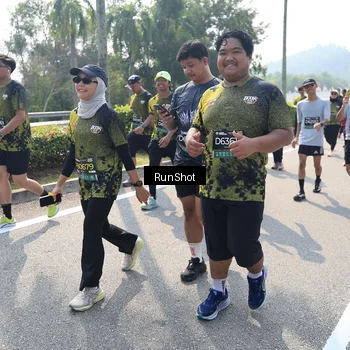 Runner Photo 6940236