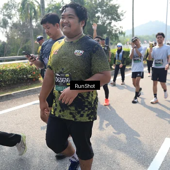 Runner Photo 6940244