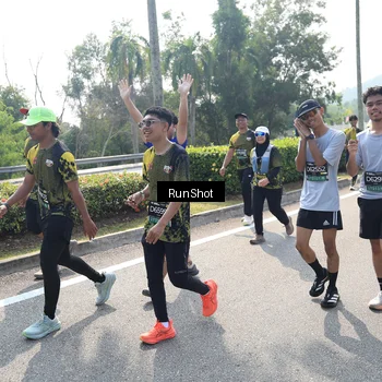 Runner Photo 6940253