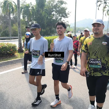 Runner Photo 6940255