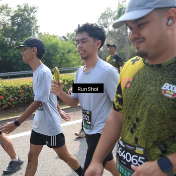 Runner Photo 6940265