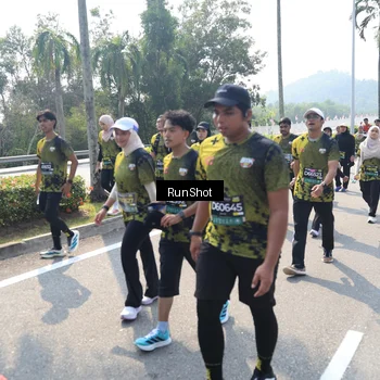 Runner Photo 6940286