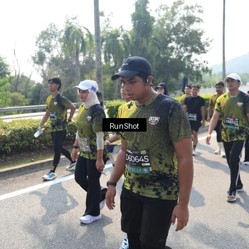 Runner Photo 6940293