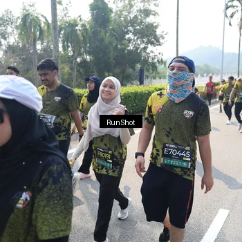 Runner Photo 6940320