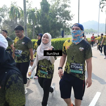 Runner Photo 6940321