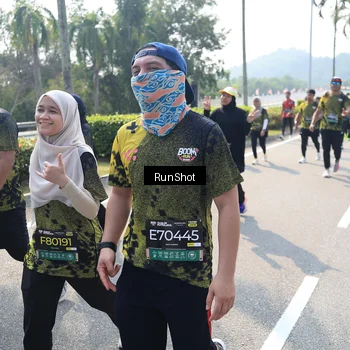 Runner Photo 6940322