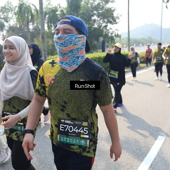 Runner Photo 6940324