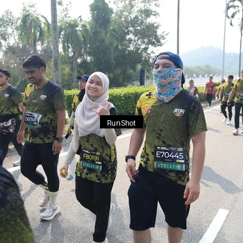 Runner Photo 6940326