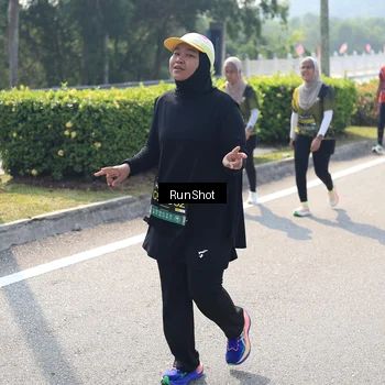 Runner Photo 6940333