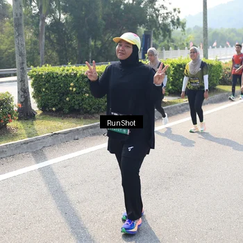 Runner Photo 6940335