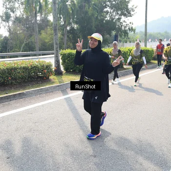 Runner Photo 6940337