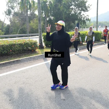 Runner Photo 6940340