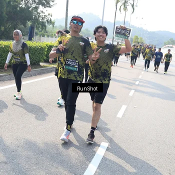 Runner Photo 6940354