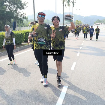Runner Photo 6940355