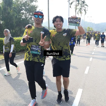 Runner Photo 6940360