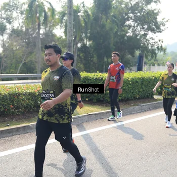Runner Photo 6940379