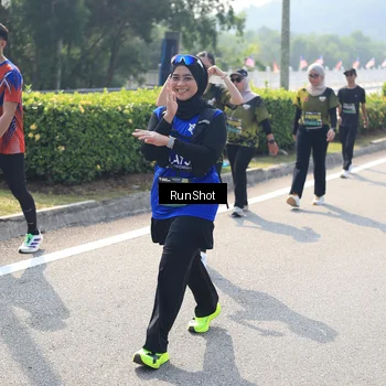 Runner Photo 6940383