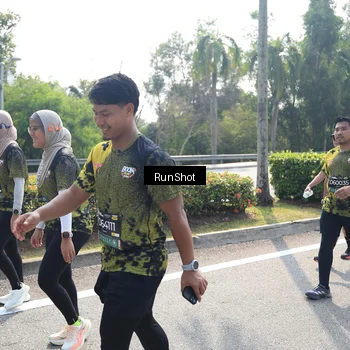 Runner Photo 6940385