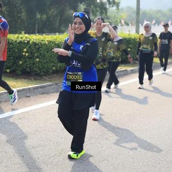 Runner Photo 6940387