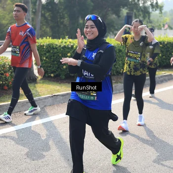 Runner Photo 6940390