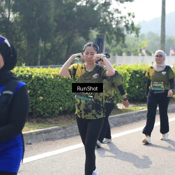 Runner Photo 6940392