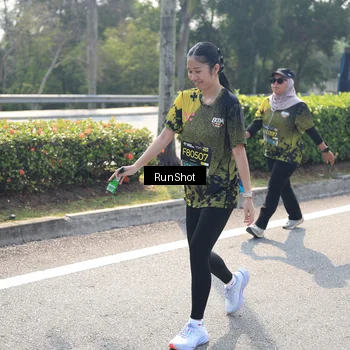 Runner Photo 6940400