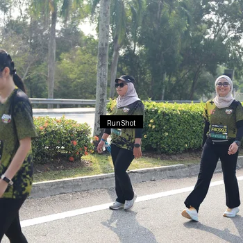 Runner Photo 6940407