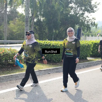 Runner Photo 6940410
