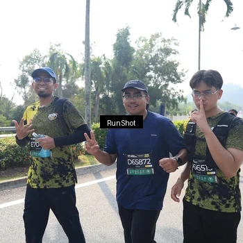 Runner Photo 6940428