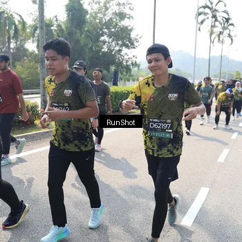 Runner Photo 6940454