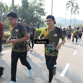 Runner Photo 6940459