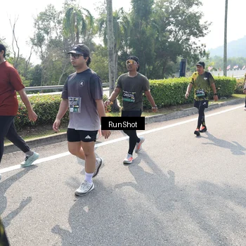 Runner Photo 6940460