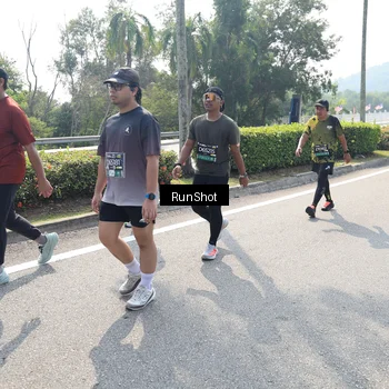 Runner Photo 6940461