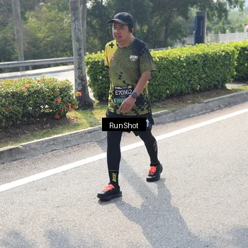 Runner Photo 6940473