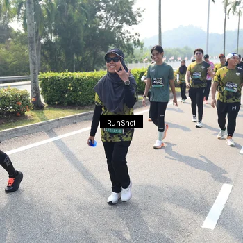 Runner Photo 6940483