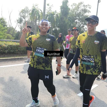 Runner Photo 6940522