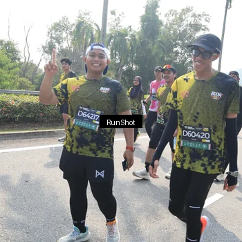 Runner Photo 6940525
