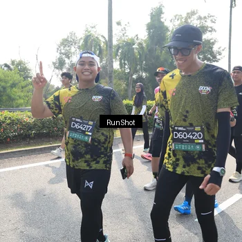Runner Photo 6940529