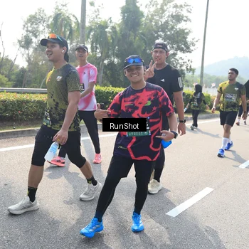 Runner Photo 6940535