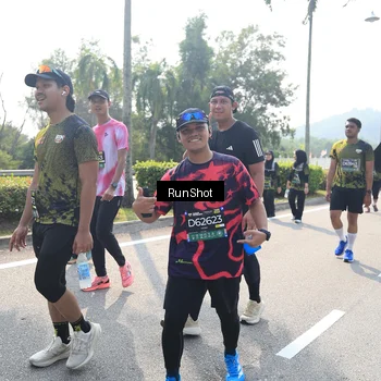 Runner Photo 6940538