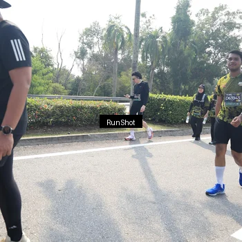 Runner Photo 6940544