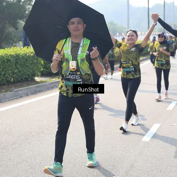Runner Photo 6940555