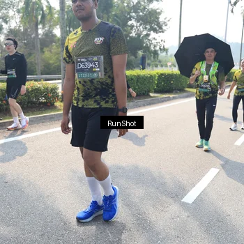 Runner Photo 6940556